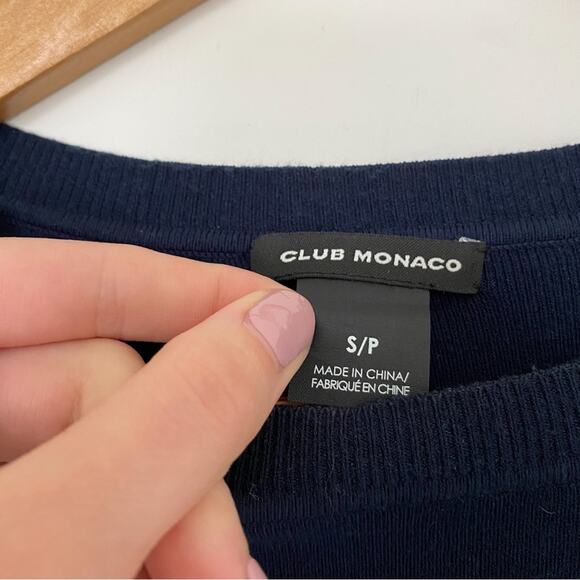 Club Monaco Navy Pleated‎ Long Sleeve Top - Picture 3 of 5